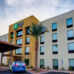 Holiday Inn Express & Suites - Phoenix North - Scottsdale, An Ihg Hotel